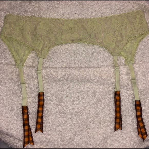 COPY - Victoria’s Secret Garter Belt - Picture 1 of 5